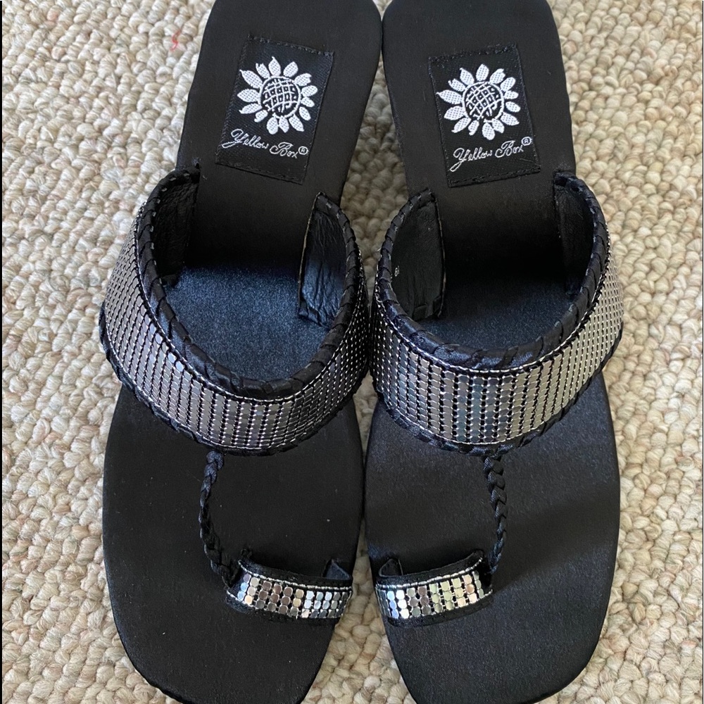 Black sandals